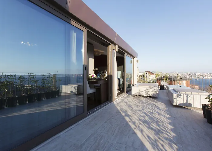 Noble22 Suites-Special CategoryAparthotel